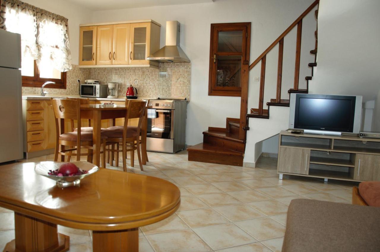 Mani Villas Szkála Szotírosz Kültér fotó