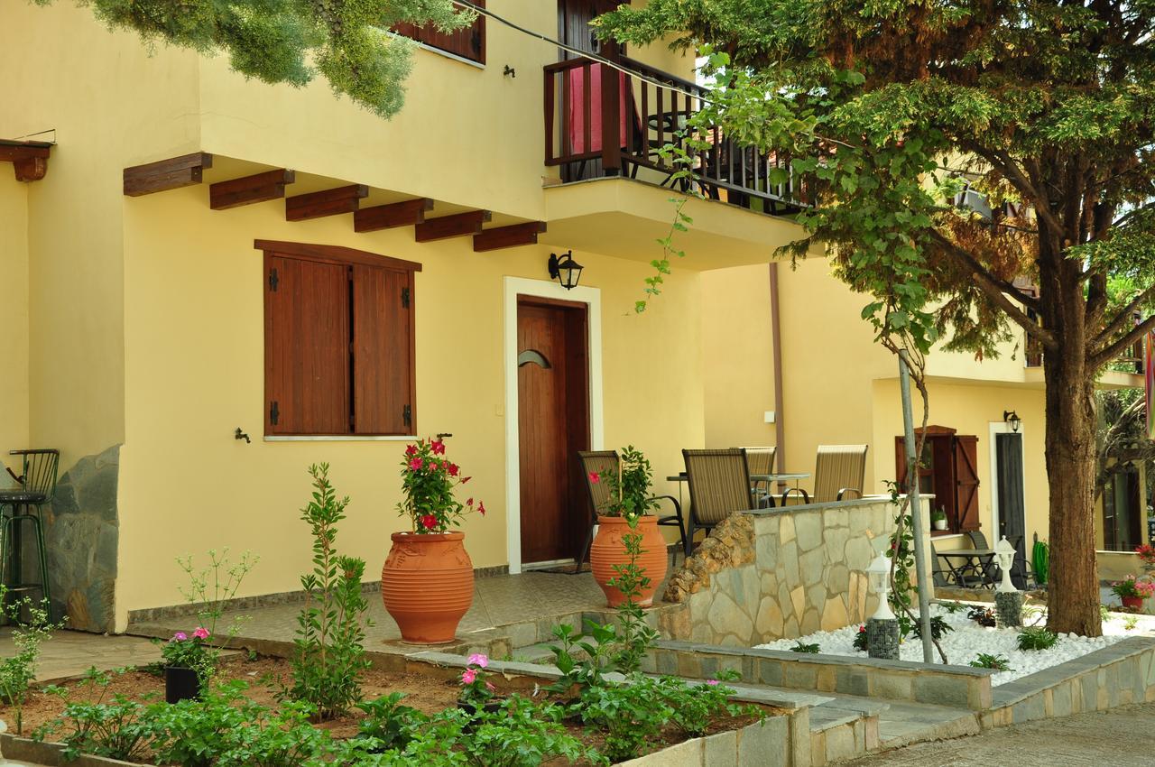 Mani Villas Szkála Szotírosz Kültér fotó